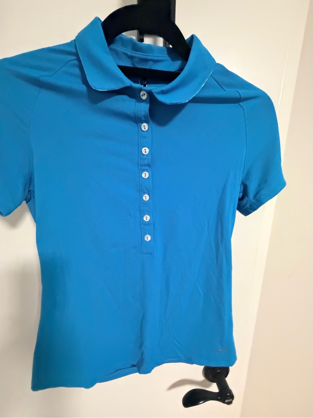 NikeGolf SlimFit Women’s Short Sleeve Polo in Bright Teal